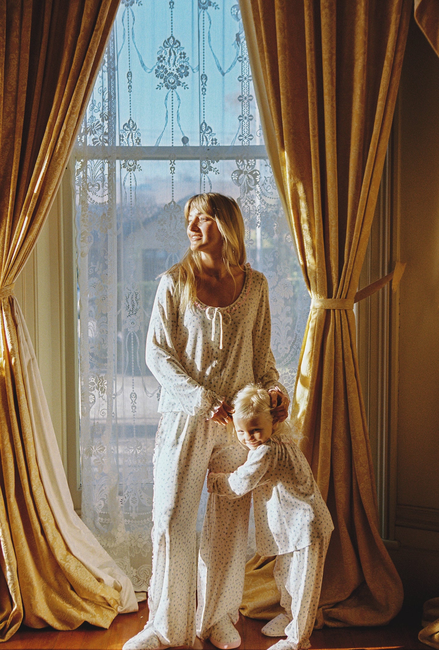 Gigi Pyjama Set - Ditsy Bloom