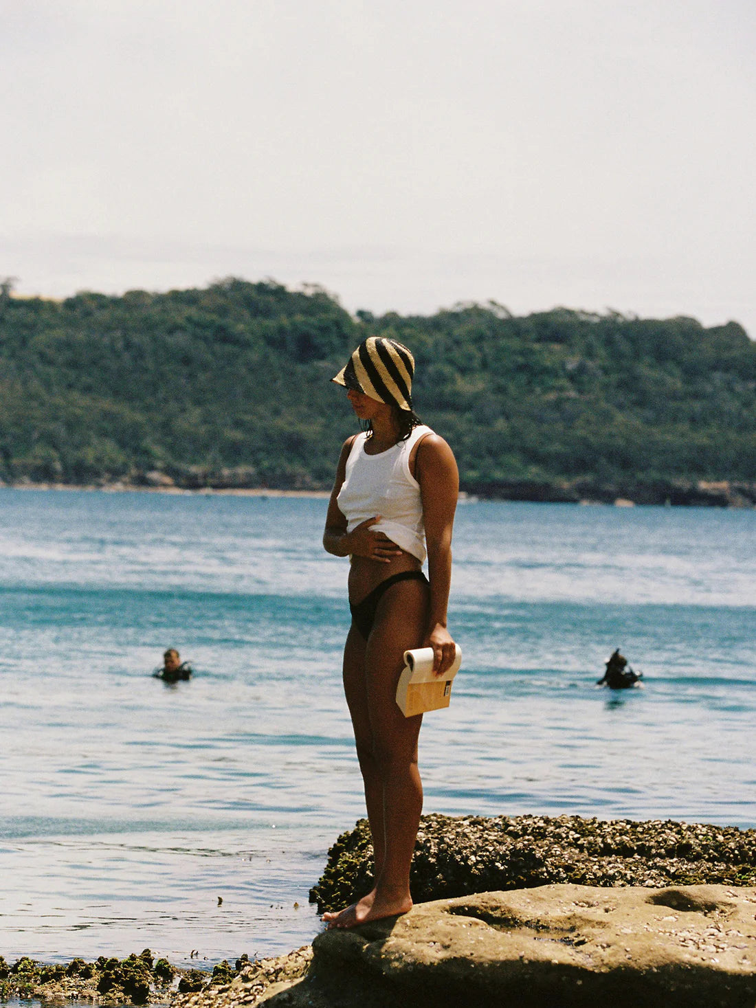 Cyla Bucket Hat - Black & Natural