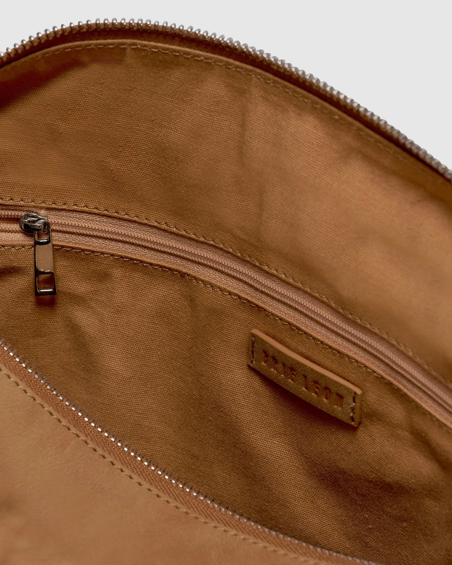 Luca Bag Large - Caramel Nubuck