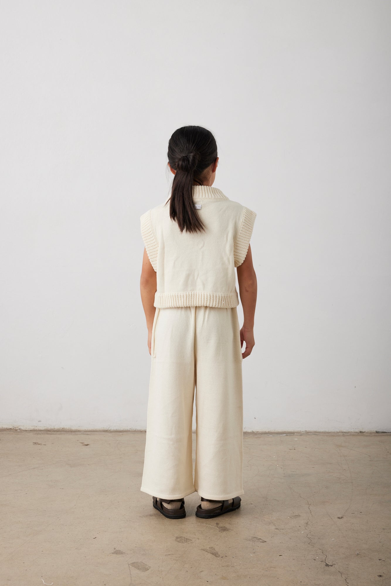 Marche Knit Vest 2 - Creme