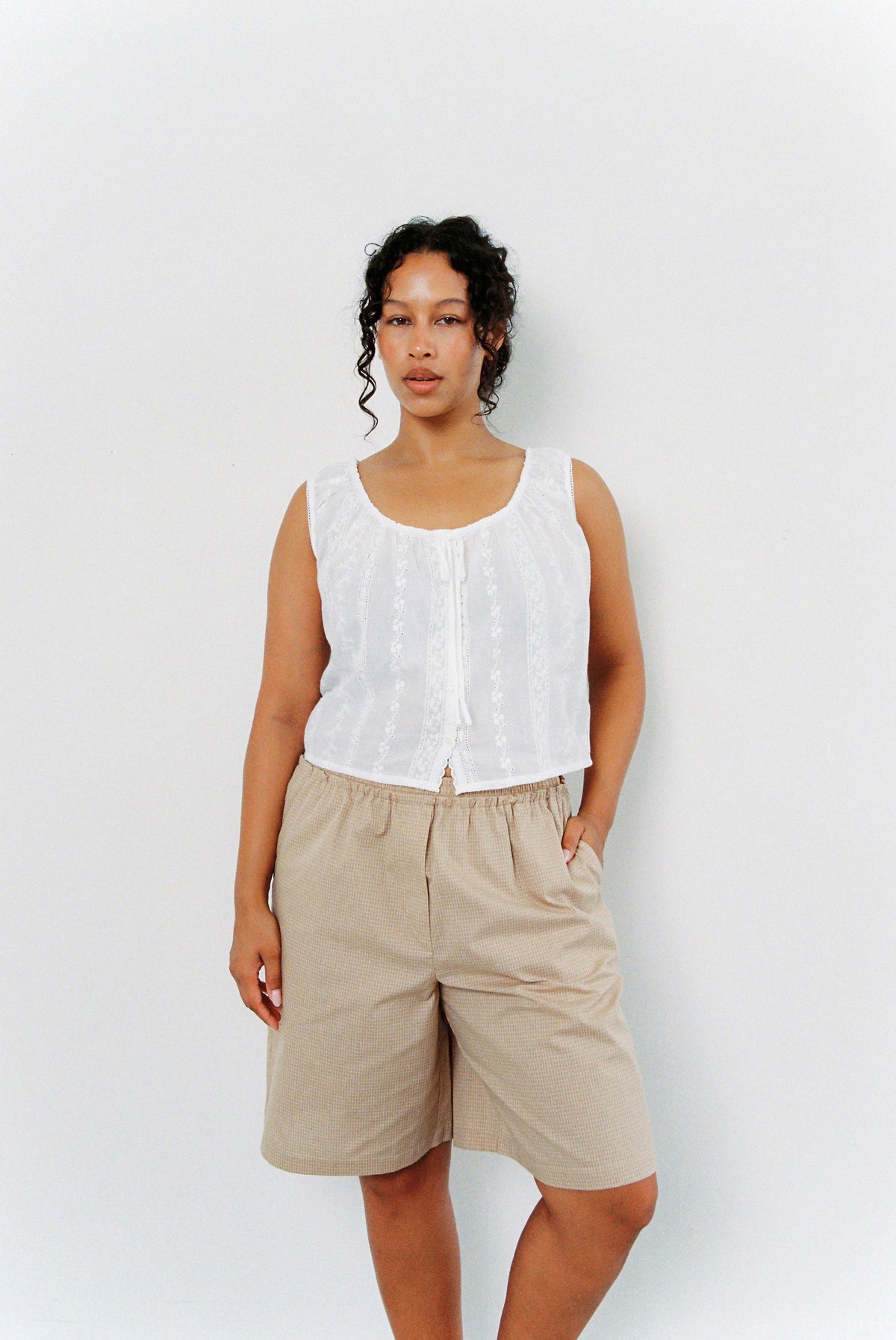 Vivi Bermuda Short - Wheat Check