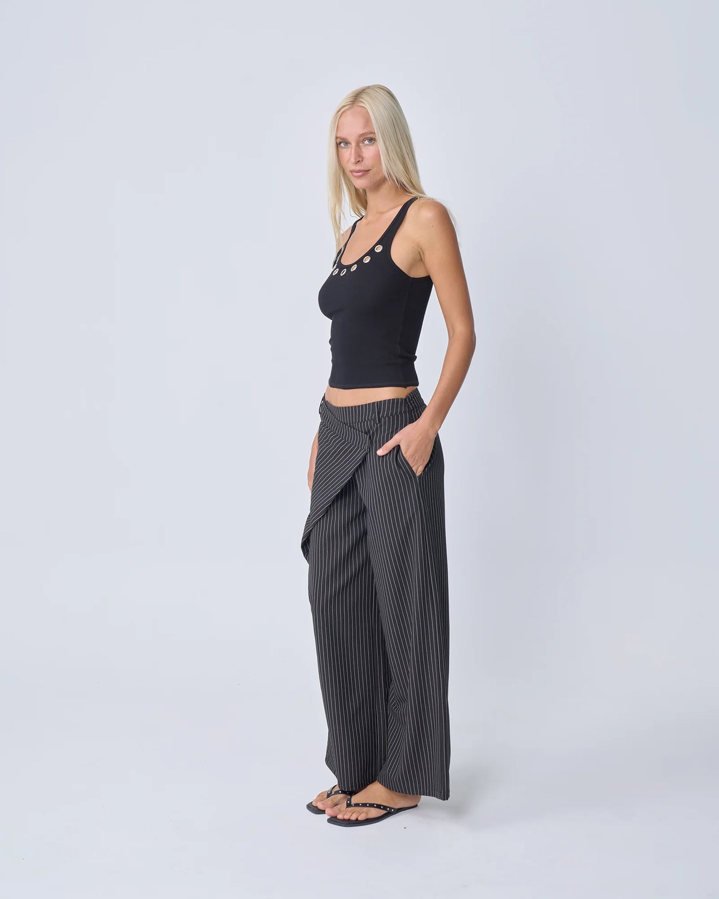 Basic Singlet - Eyelet