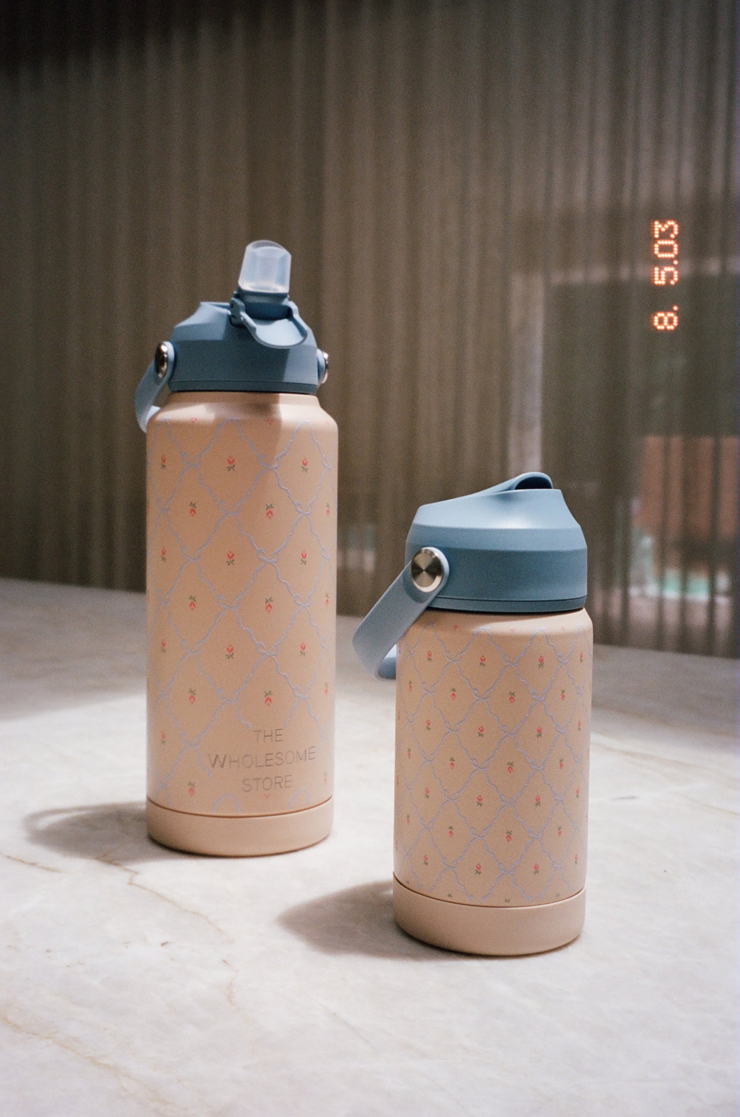 Insulated Drink Bottle - Juni Bows 12oz