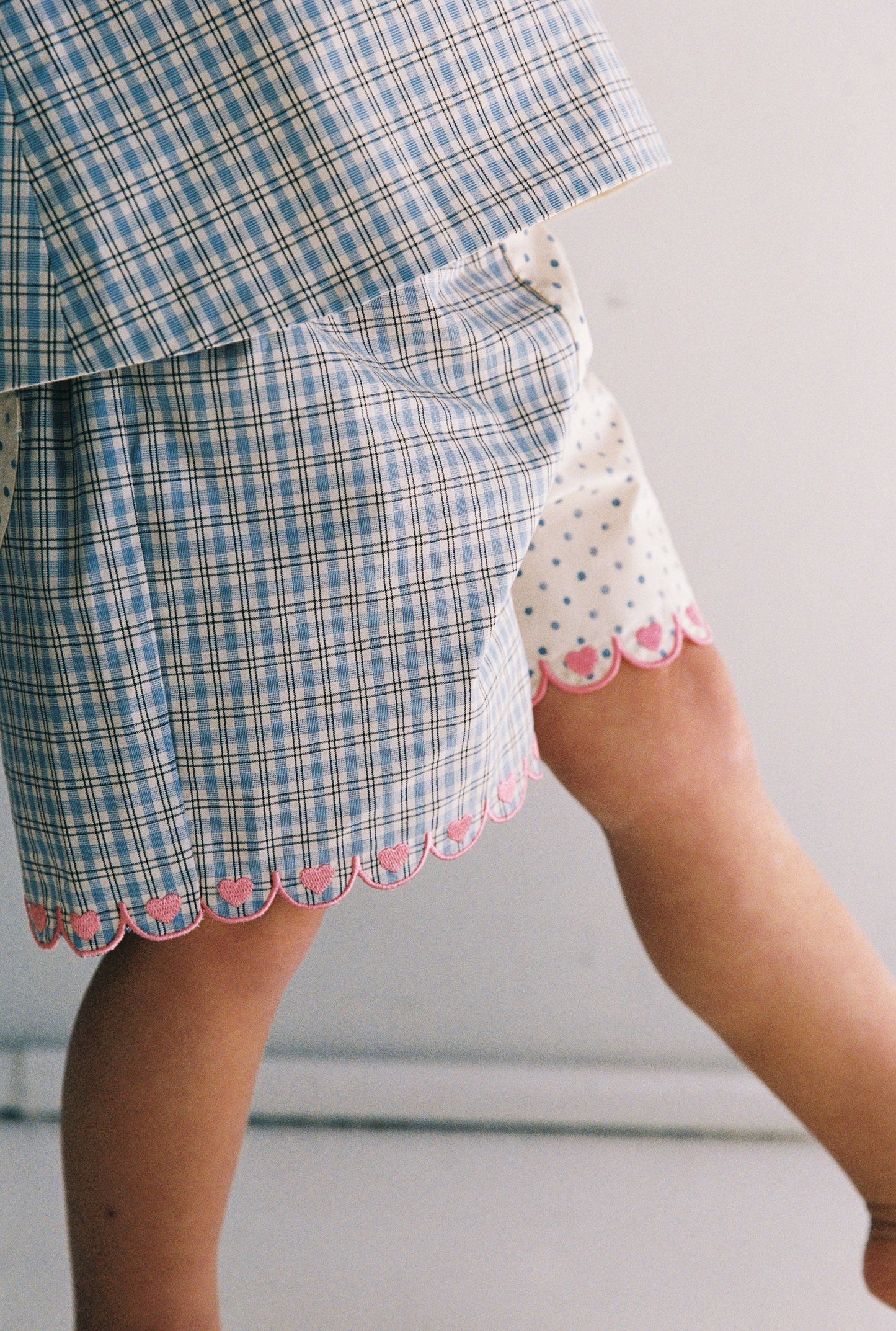 Della Short - Blue Check
