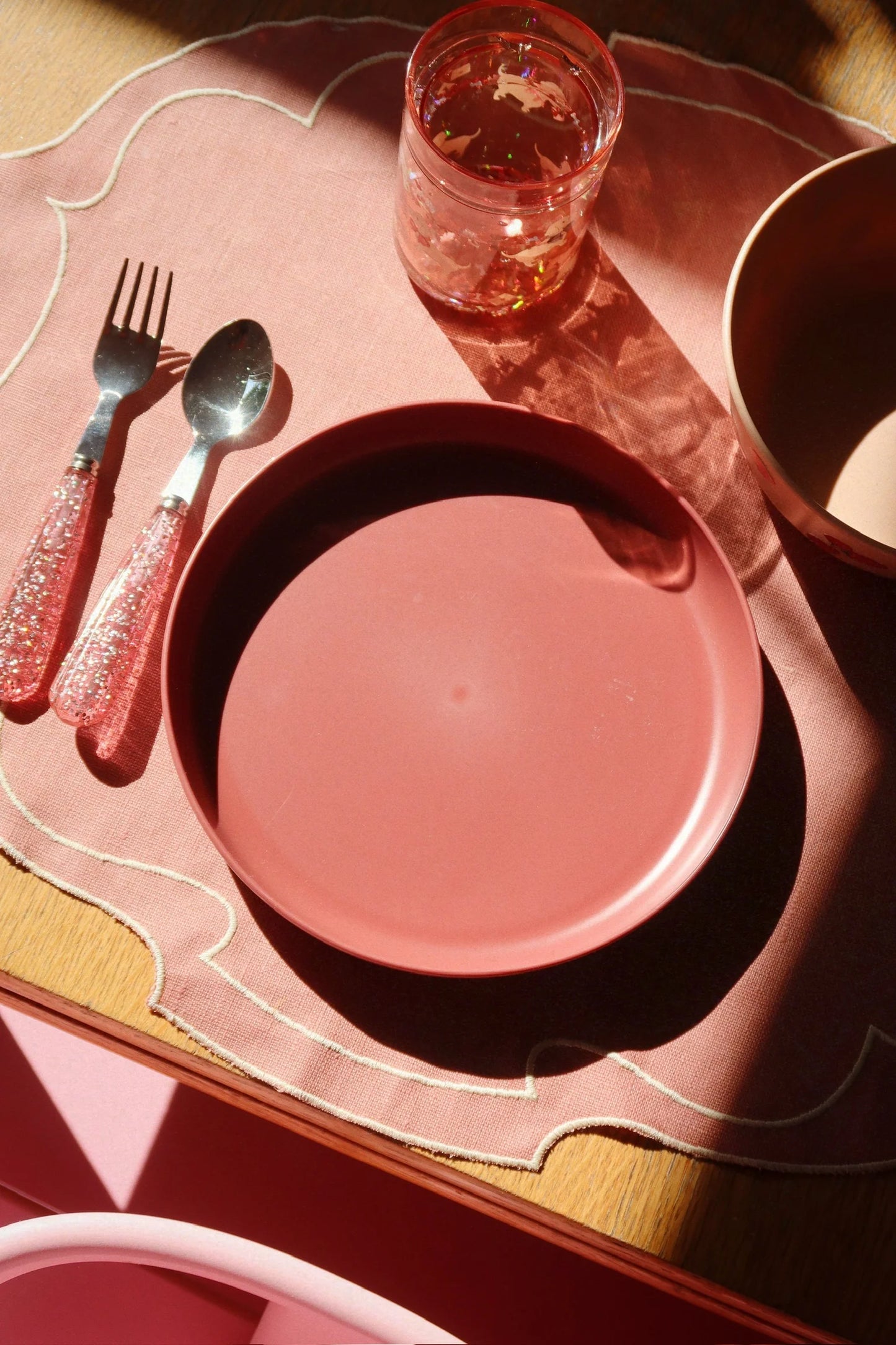 2 Pack Glitter Cups - Woof Letter Rose