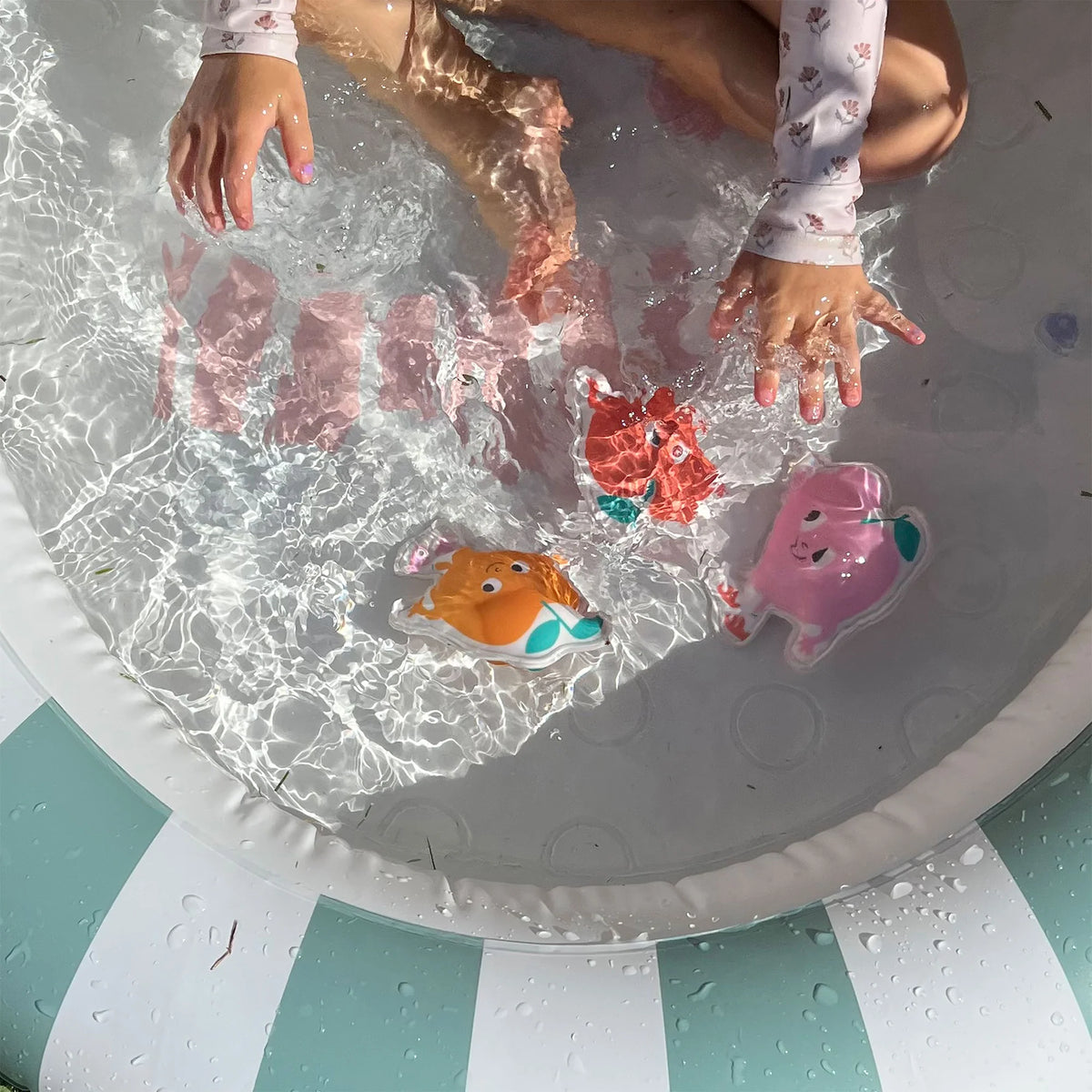 Dive Buddies - Poppy The Peach
