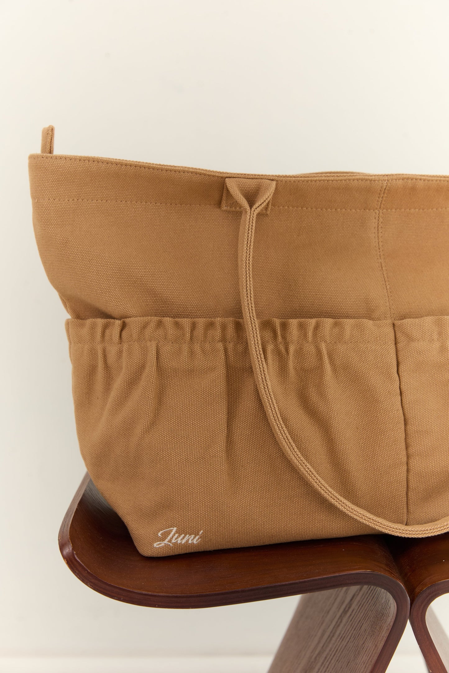 The Daily Tote - Tan