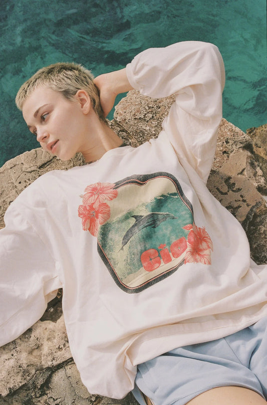 AOV Dolphin LS Tee