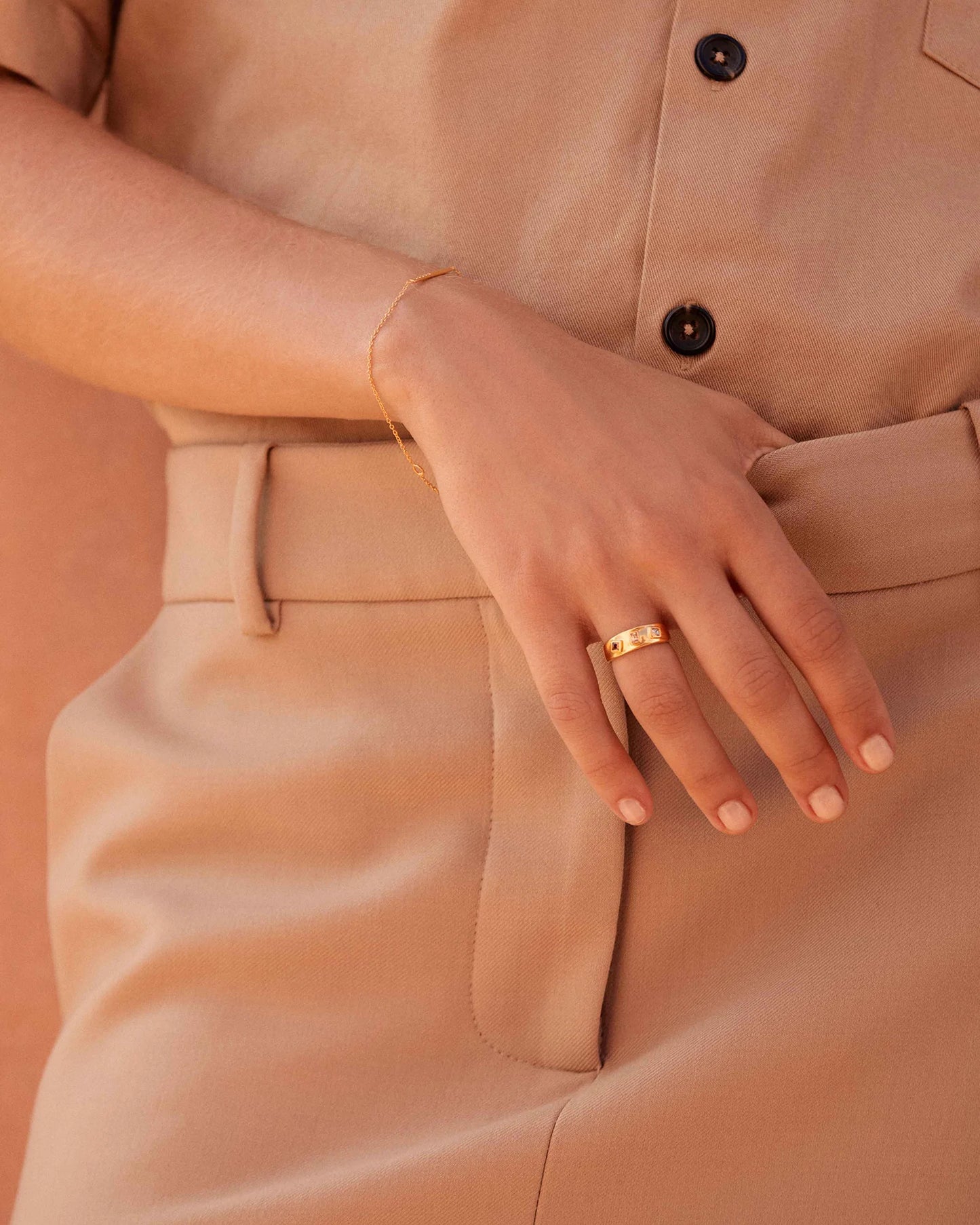 Sun Lines Bar Bracelet