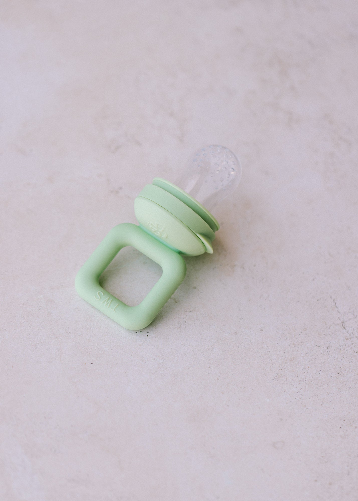 Silicone Teether Feeder